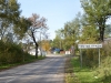 Čistyje Prudy (Tolminkiemis). L'ingresso del paese.